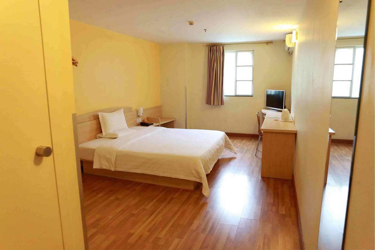 7Days Inn Deyang Wenmiao Square Exterior foto