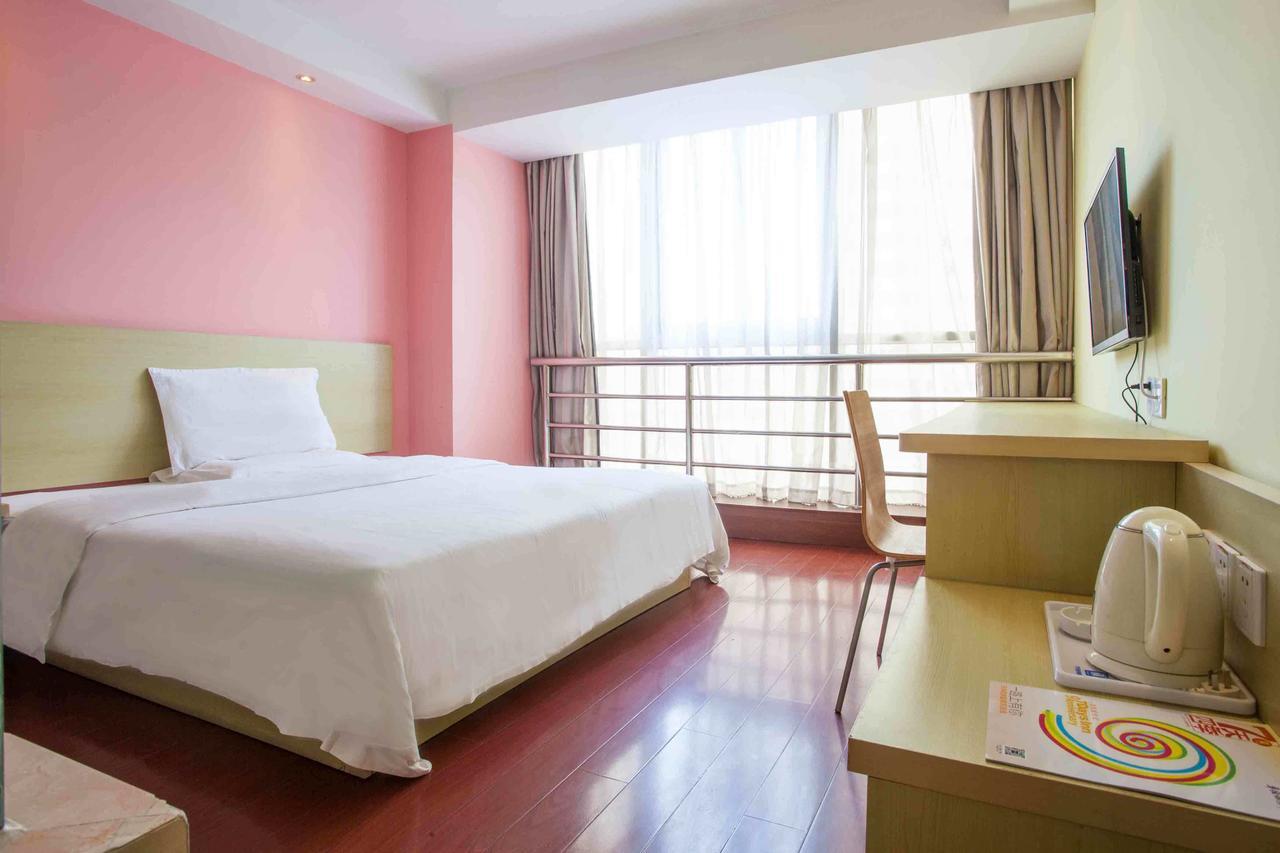 7Days Inn Deyang Wenmiao Square Habitación foto