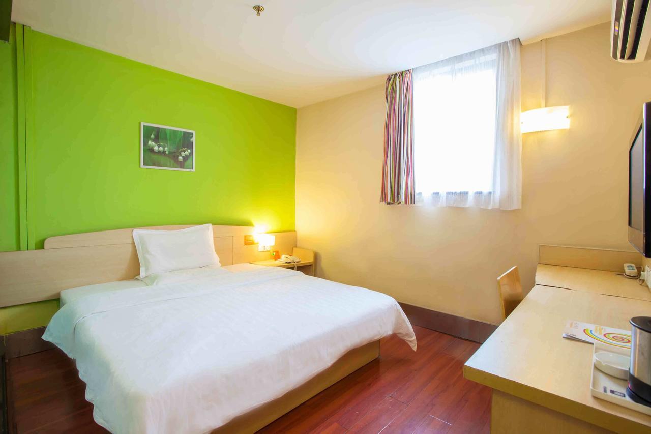7Days Inn Deyang Wenmiao Square Habitación foto