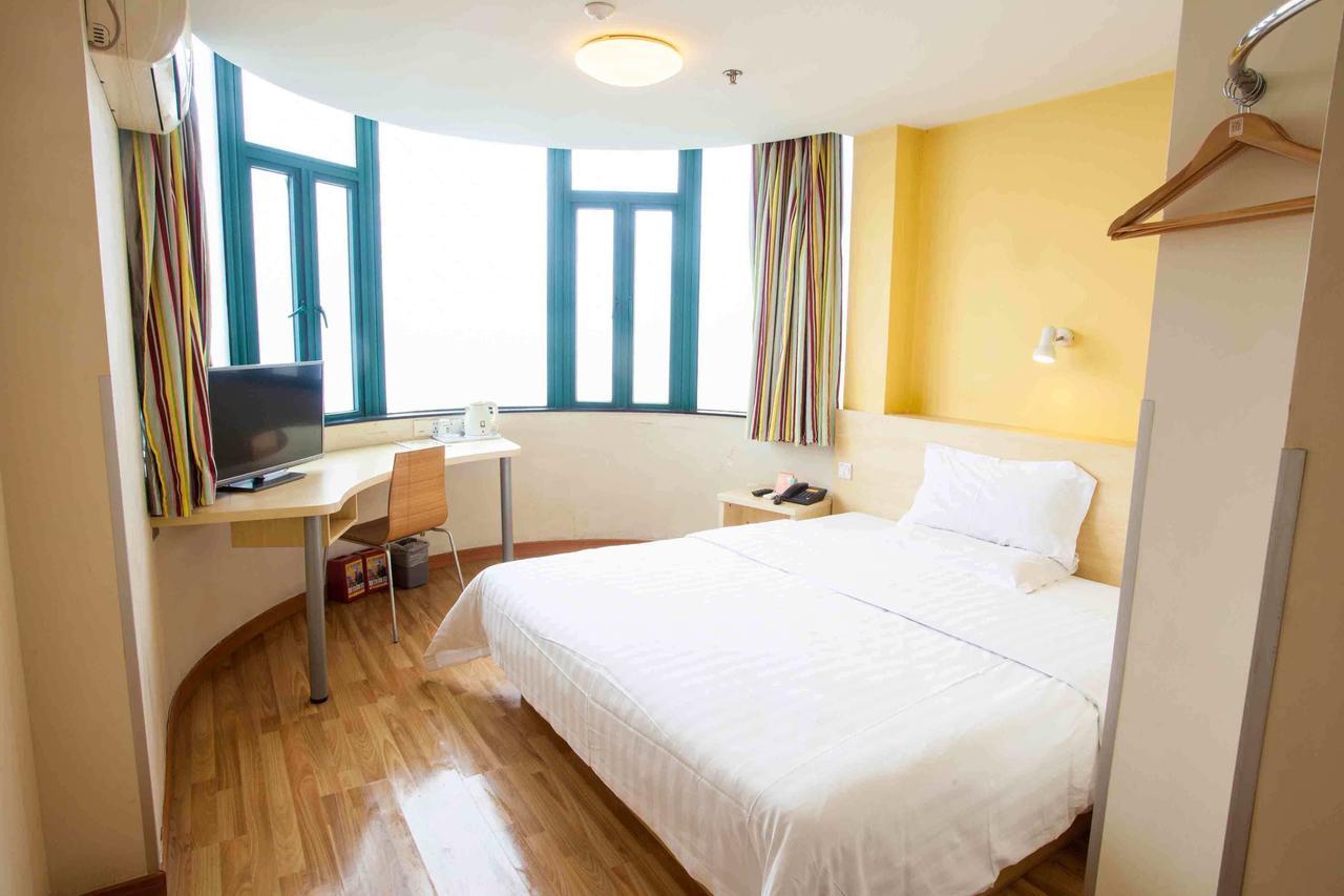 7Days Inn Deyang Wenmiao Square Exterior foto