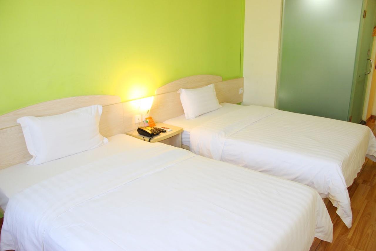 7Days Inn Deyang Wenmiao Square Exterior foto