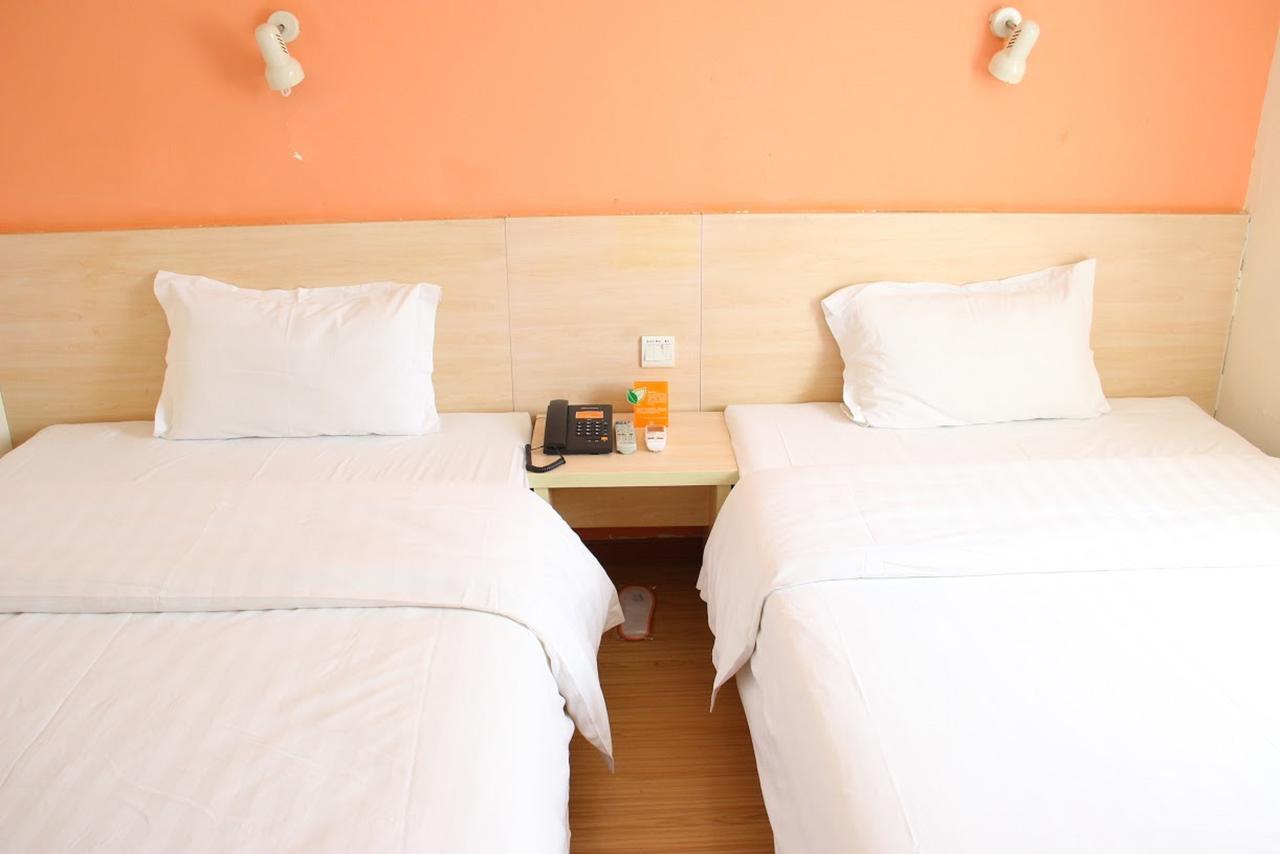7Days Inn Deyang Wenmiao Square Exterior foto